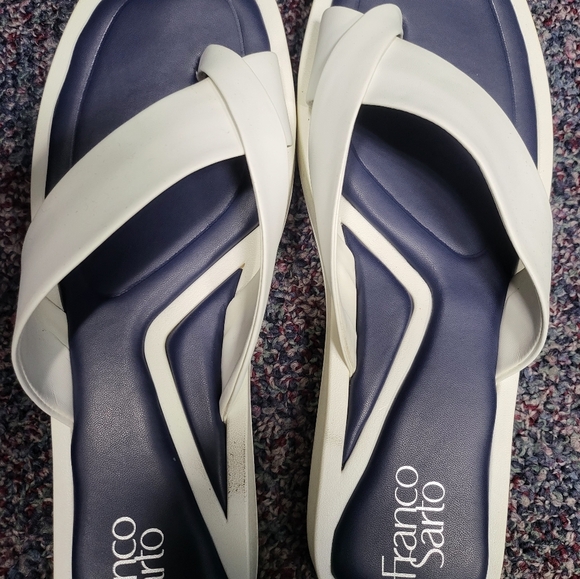 Franco Sarto White Janey Platform Flip Flop Sandal. Size 11. - Picture 2 of 11